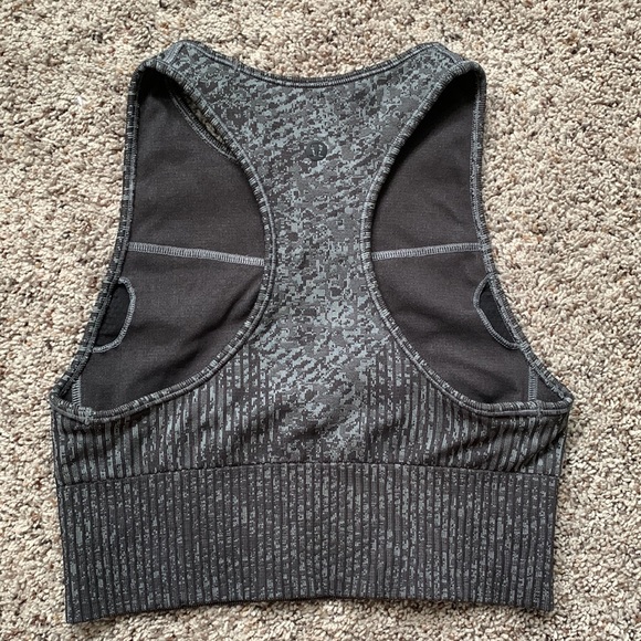 Lululemon Ebb to Train Bra High Necked Medium Support Bra - Picture 8 of 10